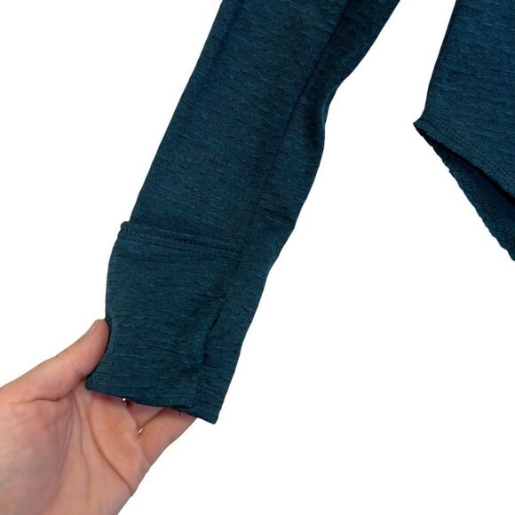 NIKE Long Sleeve Women’s 1/2-Zip Running Top Sz XS - Picture 13 of 14